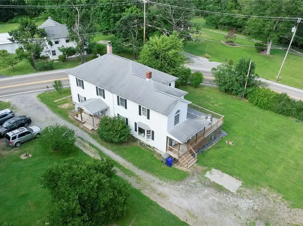 3745 Bakerstown Rd, Gibsonia, PA 15044