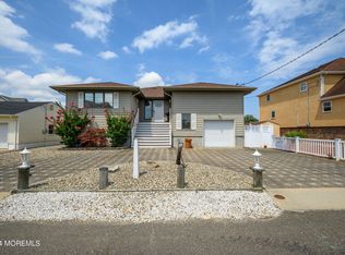 3128 Veeder Ave, Toms River, NJ