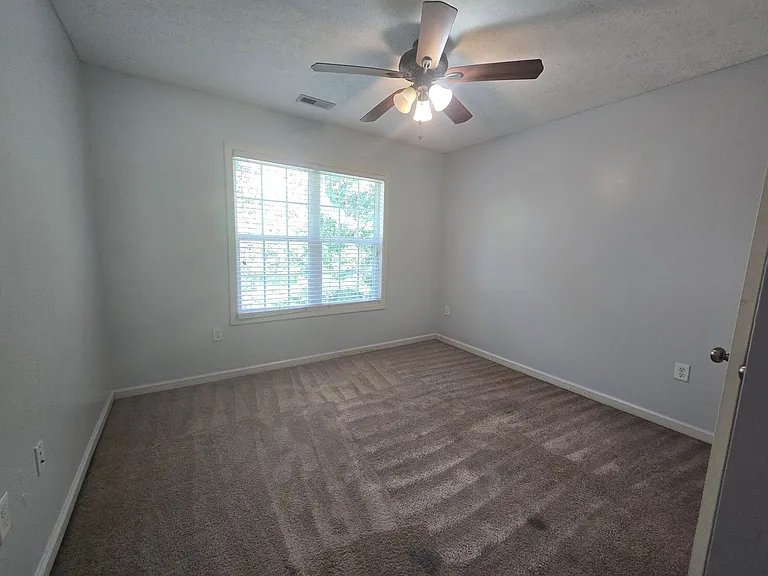 5944 Kindley Dr — Photo 18