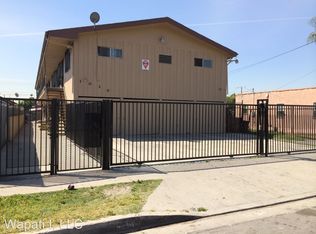 1030 W 93rd St APT 04, Los Angeles, CA 90044