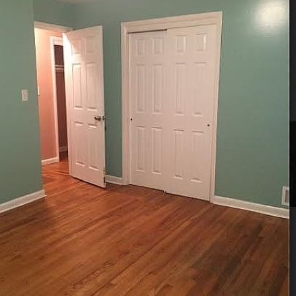 3rd image of 290 Stuyvesant Ave