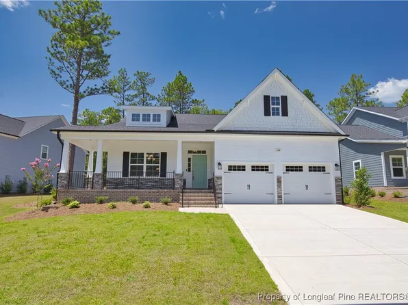 1268 Tillery Dr, Aberdeen, NC 28315