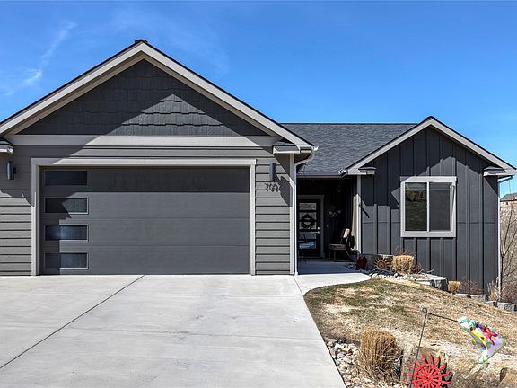 3rd image of 7007 Max Dr