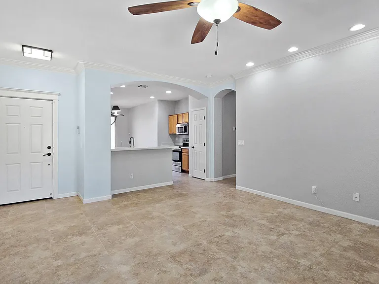 14354 W Weldon Ave — Photo 3