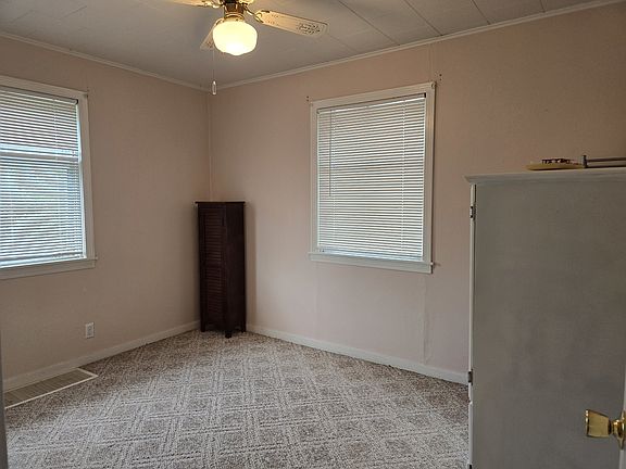 4th image of 918 14th Ave
