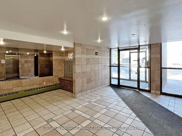 1703 McCowan Rd #115, Toronto, ON M1S 4L1