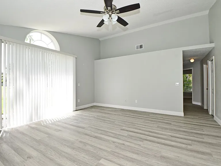 1118 Sugarberry Trl — Photo 31