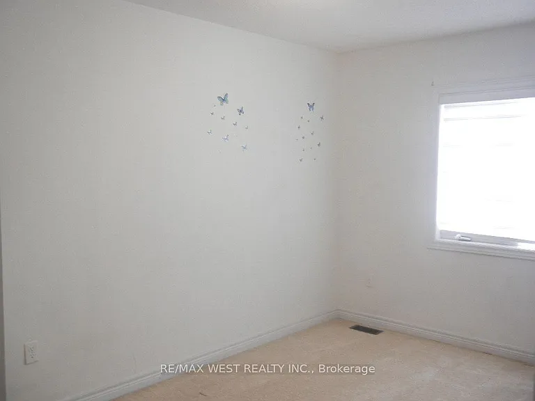 12 Waterstone Way — Photo 21