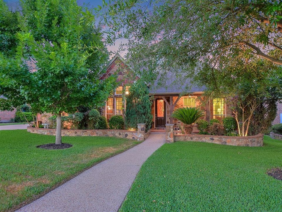 1st image of 1334 Pine Forest Cir
