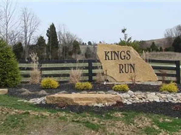 1096 Kensington Dr, Alexandria, KY 41001