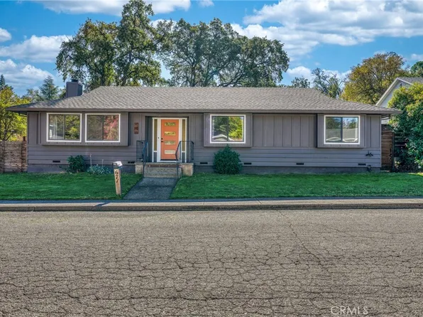 671 19th St, Lakeport, CA 95453