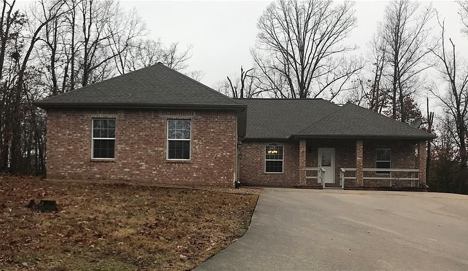 1st image of 3 Burwell Dr