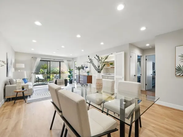 1685 Bayridge Way APT 210, San Mateo, CA 94402