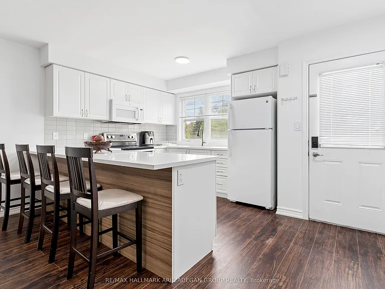 701 Homer Watson Blvd #74 — Photo 2