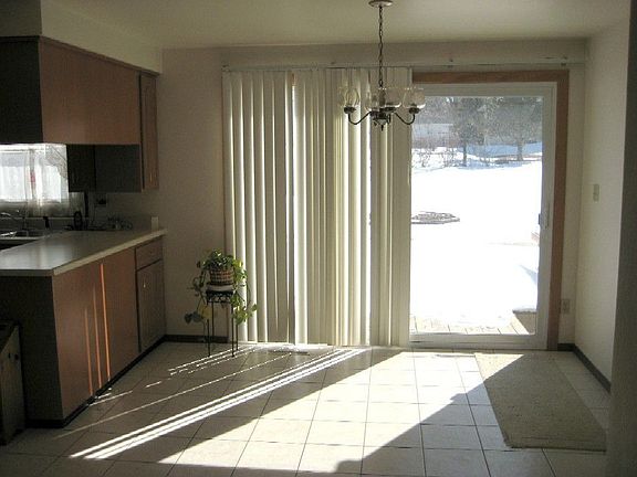 Dining Room Takes in Southern Exposure