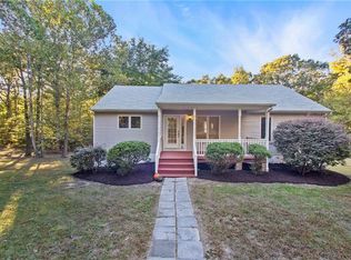 4090 Lake Killarney Rd, Gum Spring, VA 23065