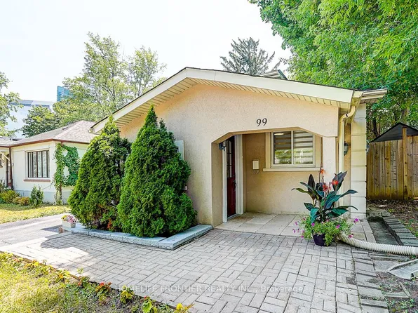 99 Harlandale Ave, Toronto, ON M2N 1P2