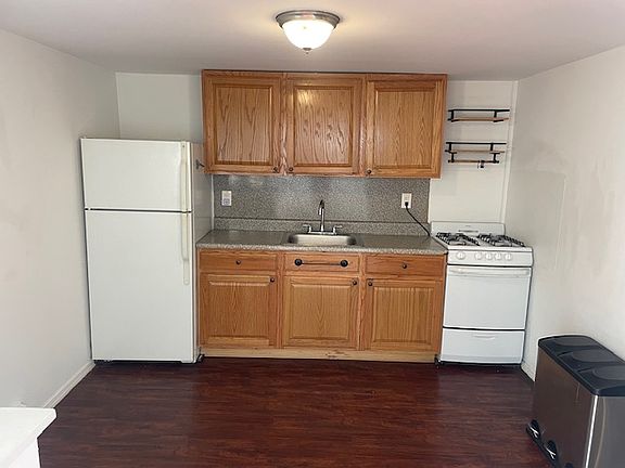 3rd image of 149-44 82nd St #B