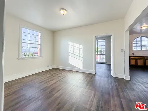 3506 W Pico Blvd Photo 1