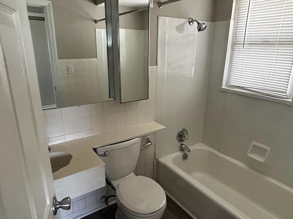 1st image of 4616 E Linwood Blvd #4616