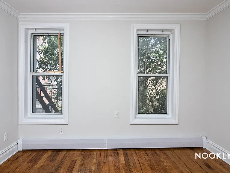 45 Albany Ave #2 — Photo 3