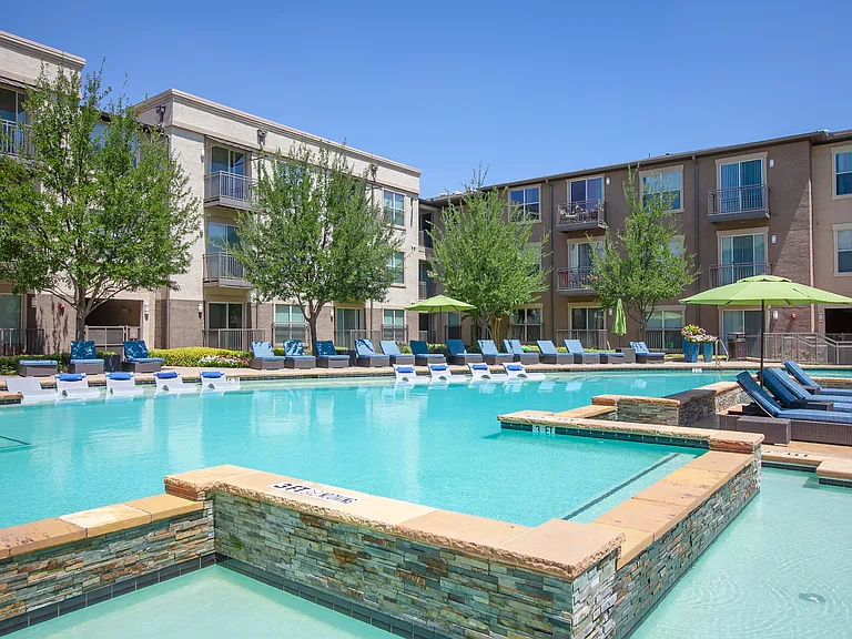 Dallas, TX Apartment Homes — Photo 23