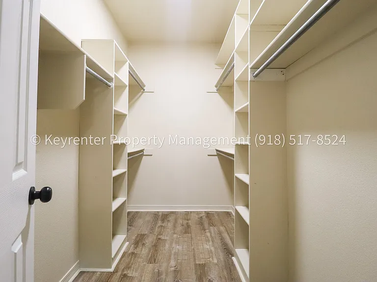 806 W 118th St S — Photo 33