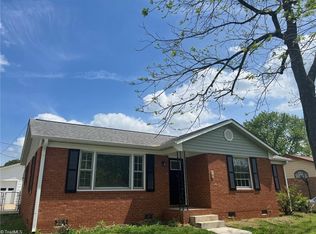 3017 Locksley Ln, Greensboro, NC 27406