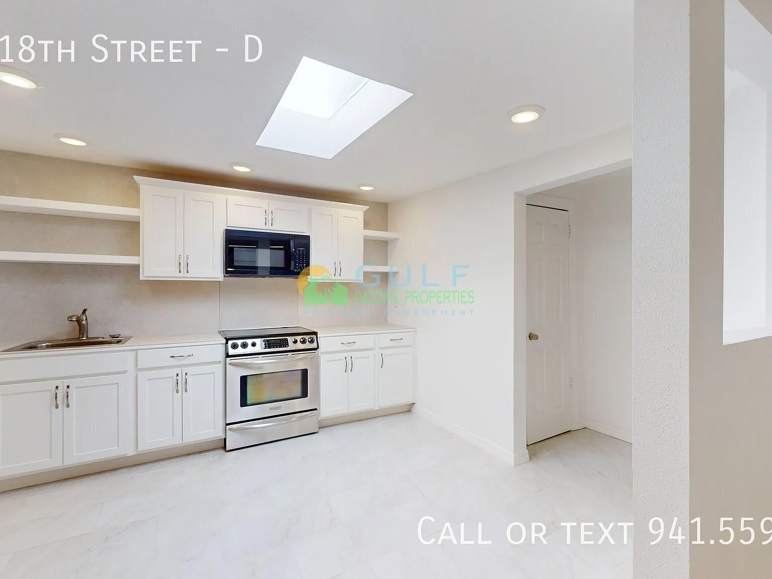 2 bed, 1.0 bath, 888 sqft, $1,900 — Photo 2