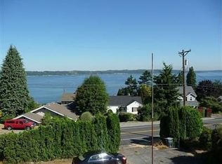 8447 E Side Dr NE, Tacoma, WA 98422