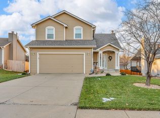 3509 SW Westport Dr, Topeka, KS 66614