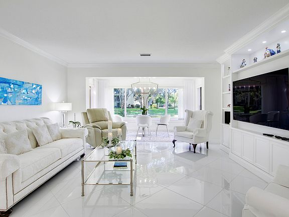 3rd image of 300 N Highway A1a #105g