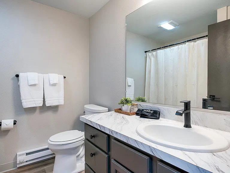 1430 3rd Ave E #9 — Photo 7