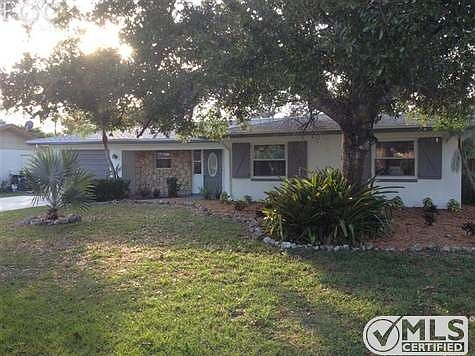 1st image of 6348 Saint Andrews Cir S