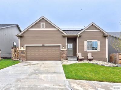 14562 Potter Cir, Bennington, NE, 68007