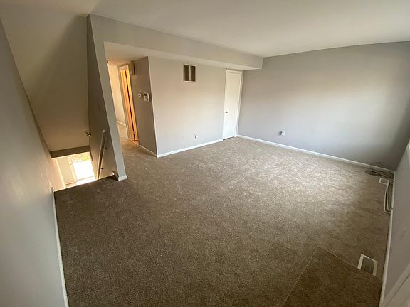 3rd image of 14684 Endsley Turn