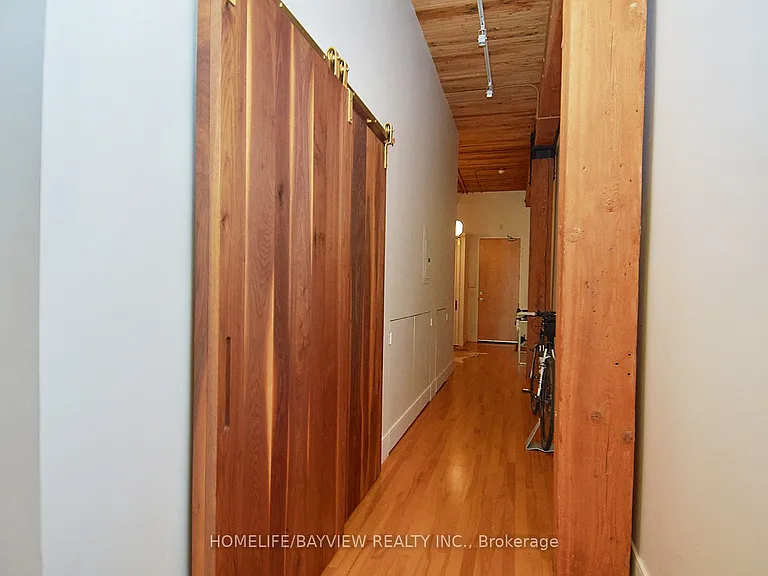 993 Queen St W #203 — Photo 12