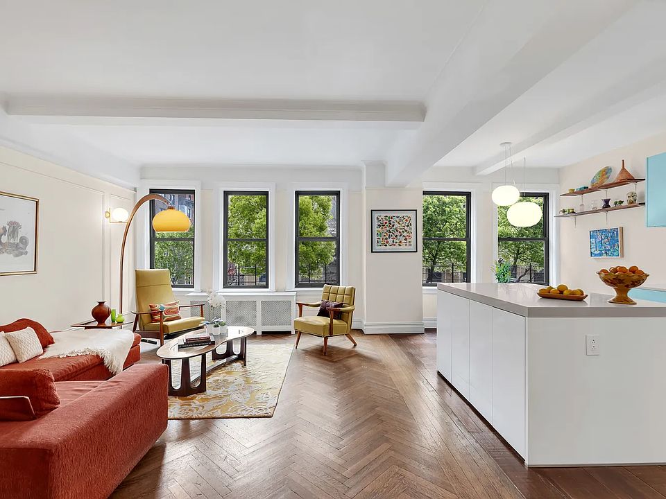1st image of 760 W End Ave APT 3E