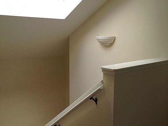 4th image of 220 N Park Ave