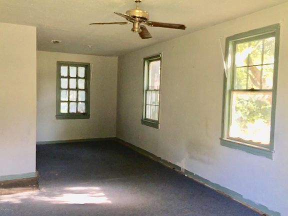 4th image of 2869 McCoys Creek Blvd