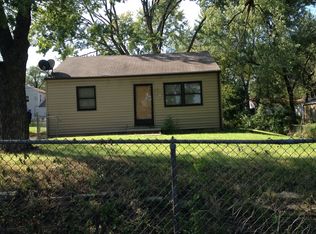 1921 SE Michigan Ave, Topeka, KS 66607