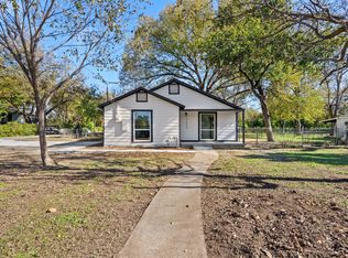 4600 Cranfill Dr, Dallas, TX