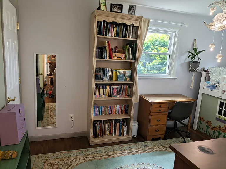 751 Lawrence Blvd — Photo 29