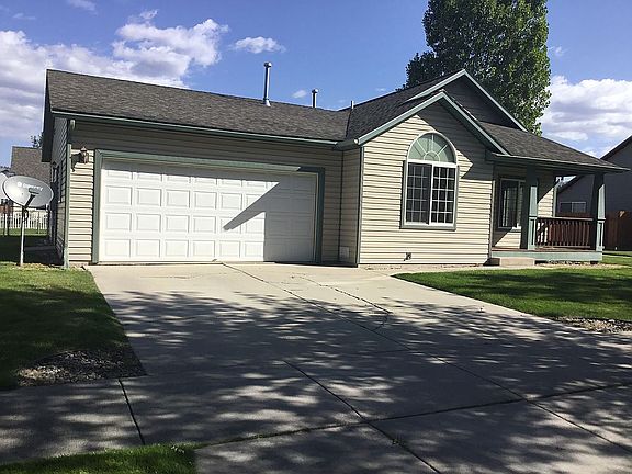 2nd image of 4204 Chelsea Dr