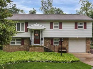400 Jennifer Dr, New Cumberland, PA 17070