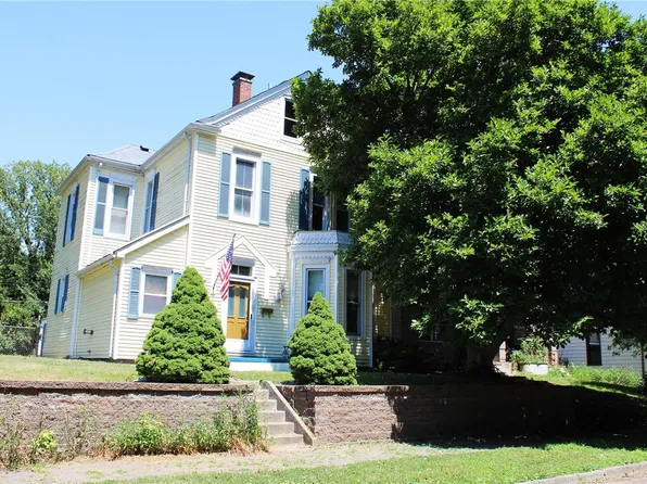 111 Wabash Ave, Belleville, IL 62220