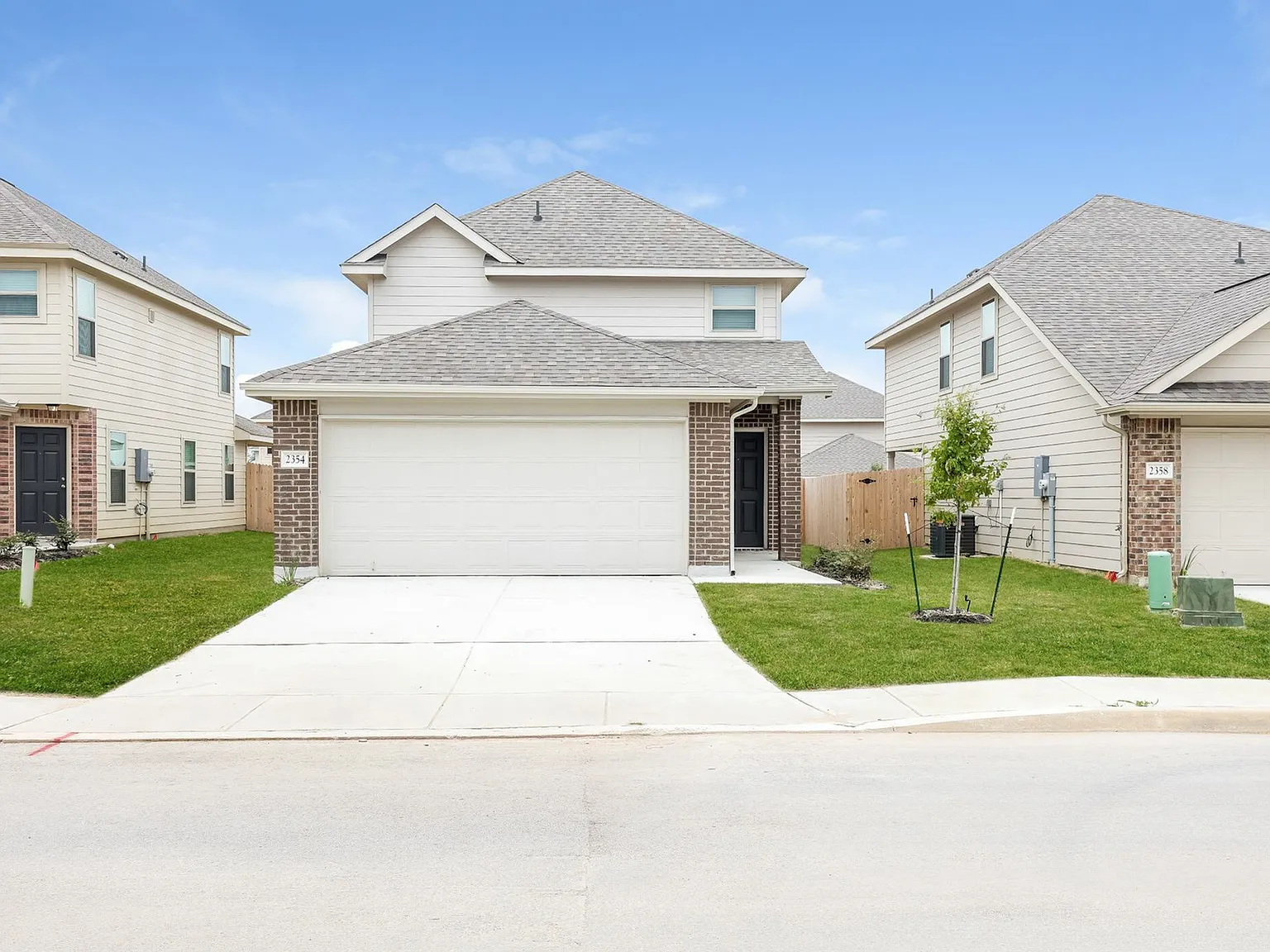 Applewhite Meadows — Photo 1