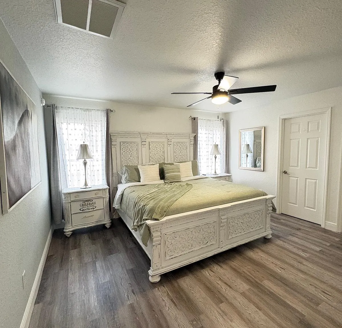 3 bed, 1550 sqft, $2,350 — Photo 2