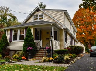 63 Shade St, Lexington, MA 02421