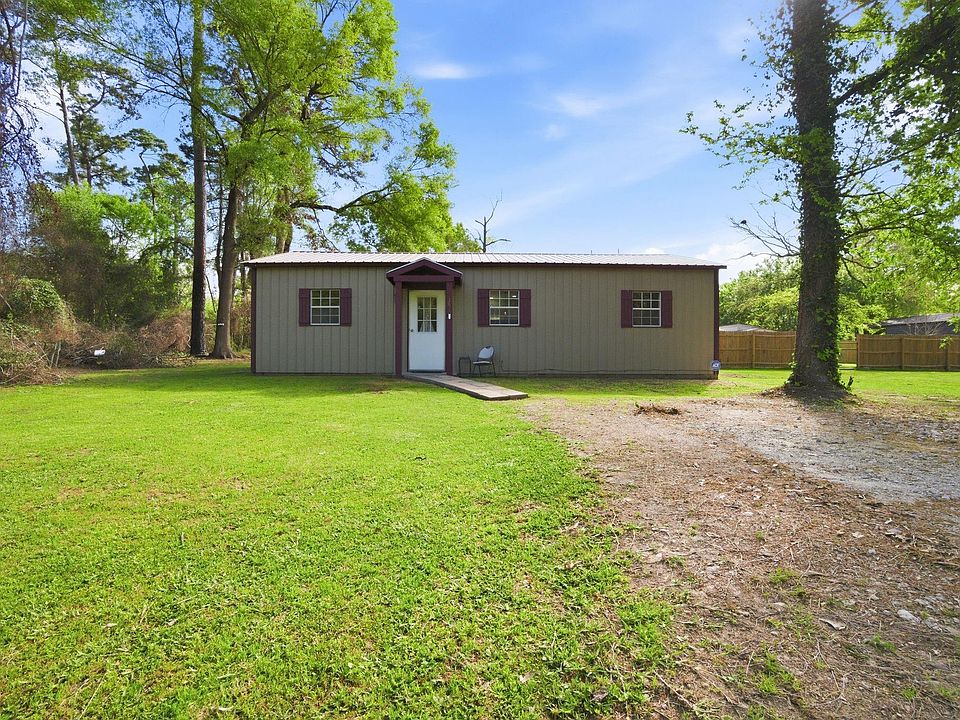 1st image of 161 Seminole Cir